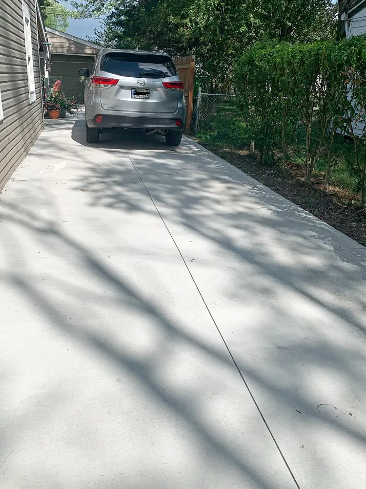 Trusted lawn care service experts serving Lawrence Township, IN - Tony’s Concrete and Landscaping