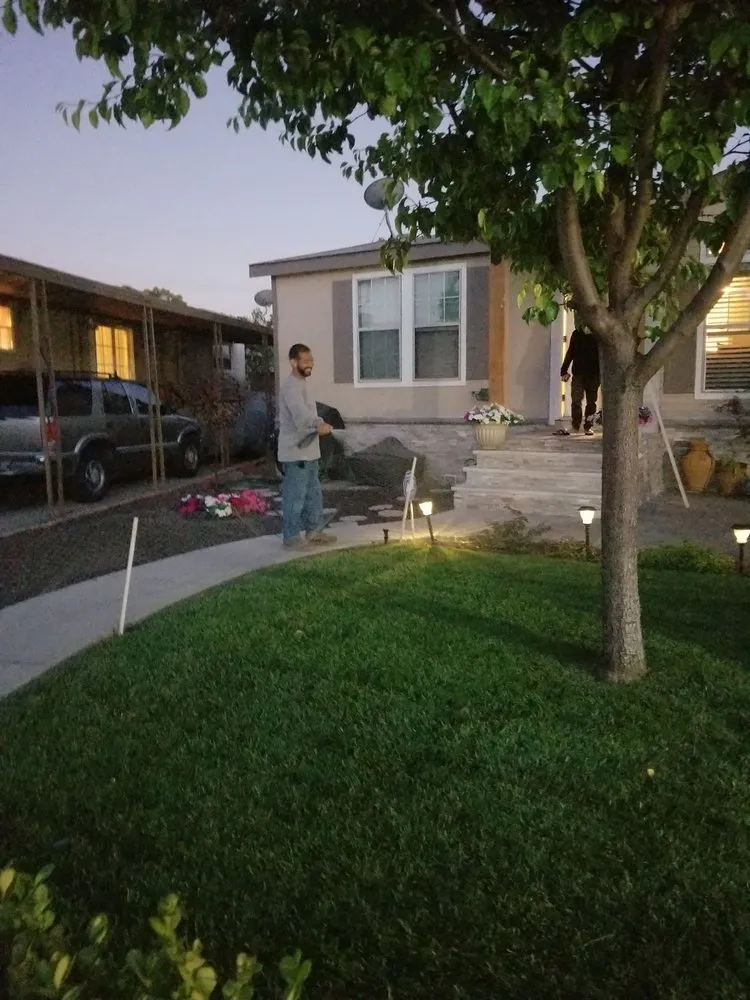 Expert yard maintenance with custom design across Long Beach, CA - Tony's Gardening Services