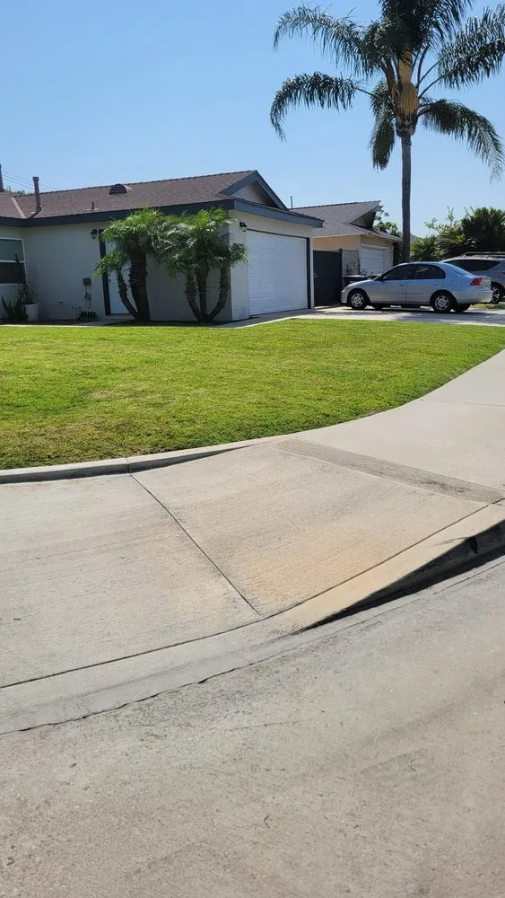 Local lawn mowing service in Long Beach, CA by Tony's Gardening Services