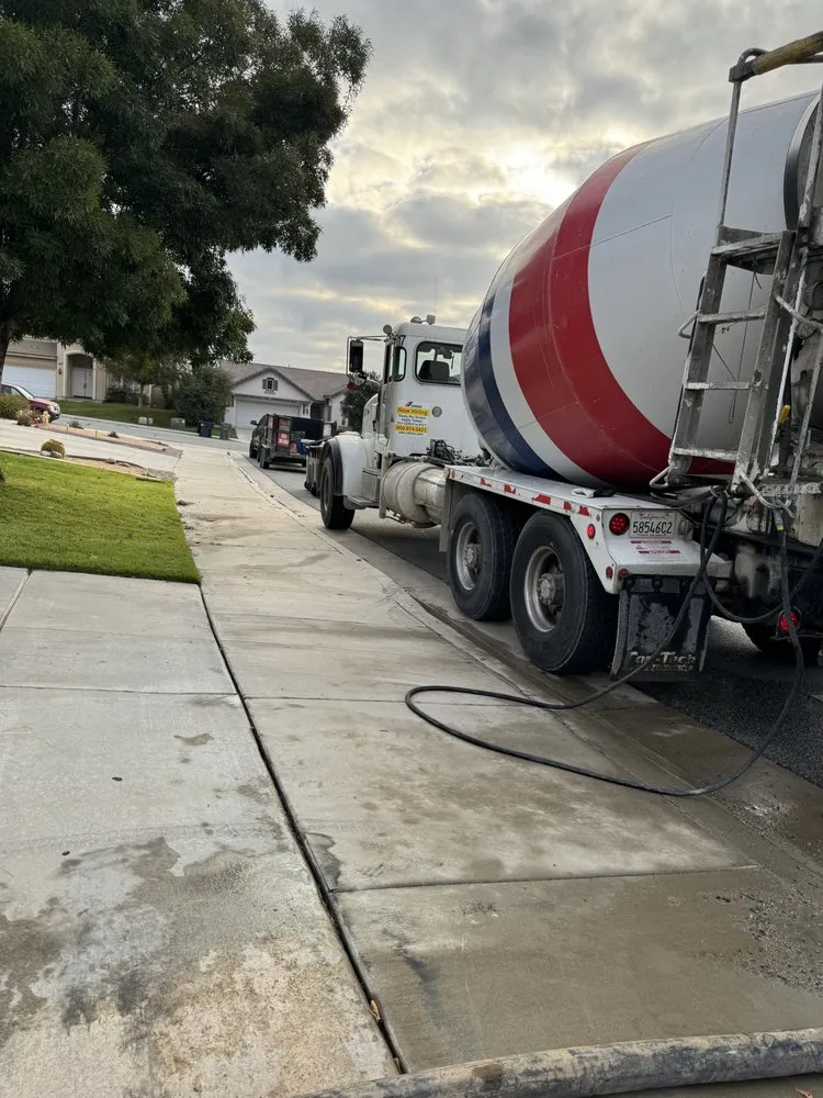 Professional garden landscaping in Riverside, CA by Tony's Hardscape Design