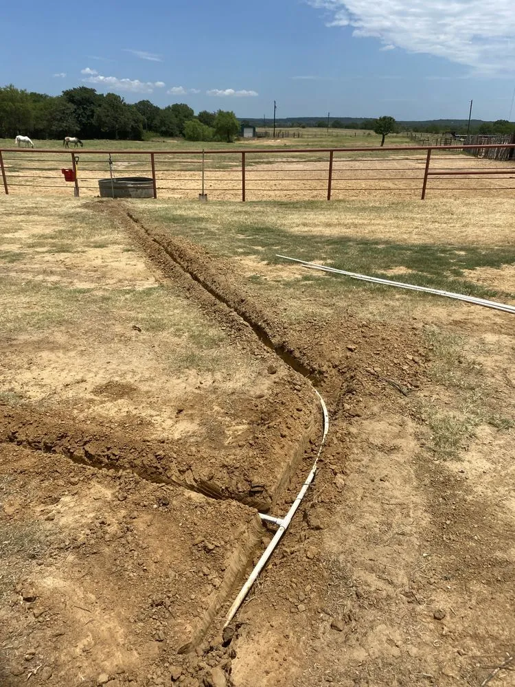 Professional yard cleanup service experts serving Alvord, TX - Tony’s Landscape