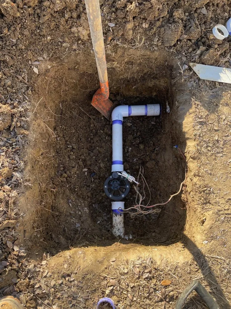 Expert yard cleanup service near you across Alvord, TX - Tony’s Landscape