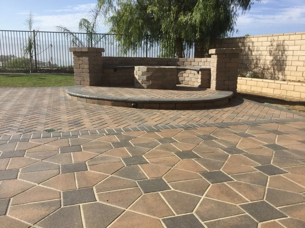 Top-rated yard maintenance in Rialto, CA by Tony's Landscape