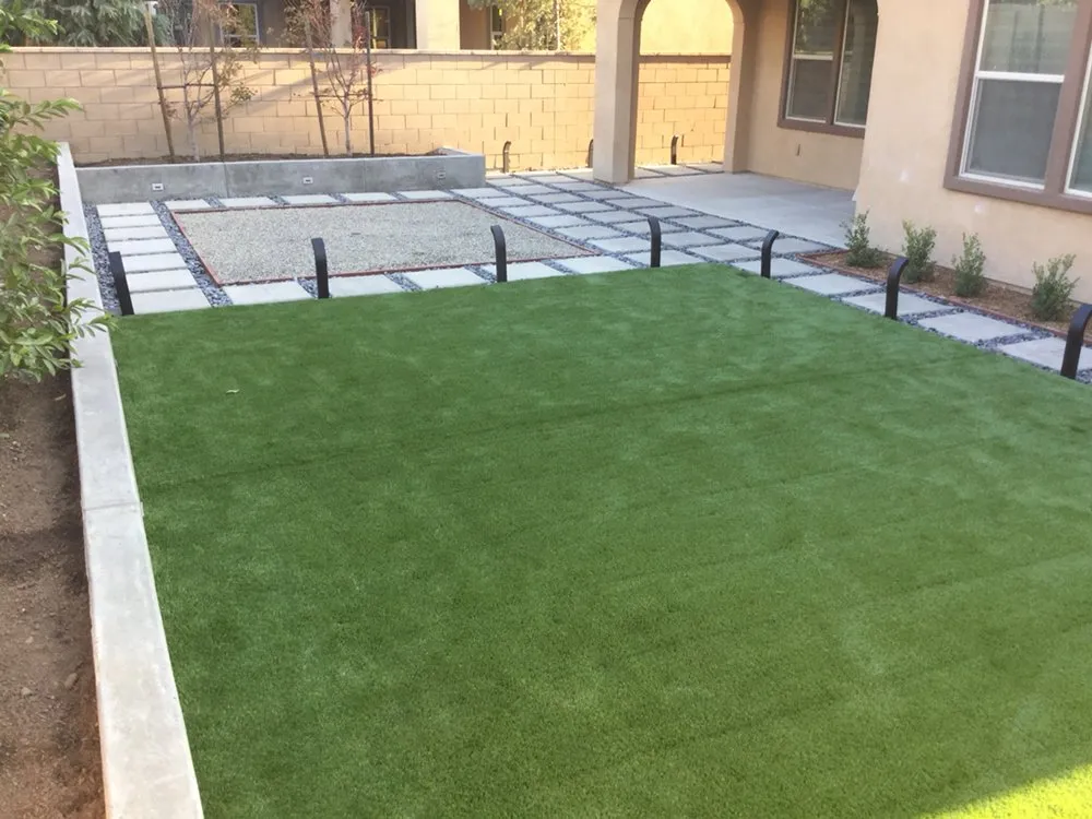 Expert yard cleanup service in Riverside, CA - Tony's Landscape