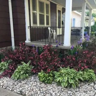 Local outdoor landscaping in Waukegan, IL - Tony's Landscaping & Snow Plowing