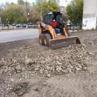 Professional lawn mowing service in Waukegan, IL by Tony's Landscaping & Snow Plowing