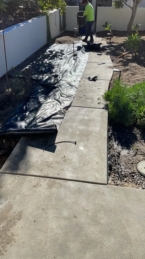 Custom lawn mowing service experts serving San Juan Capistrano, CA - Tony’s landscaping and tree services