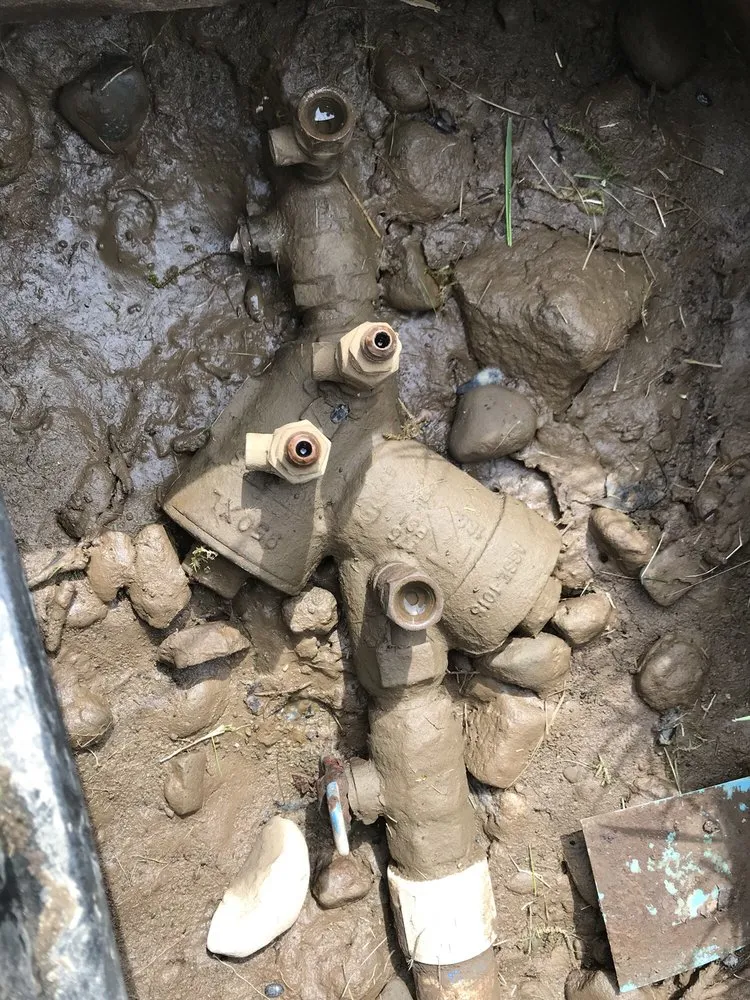 Custom landscape design for homes in Puyallup, WA by Tony's Landscaping