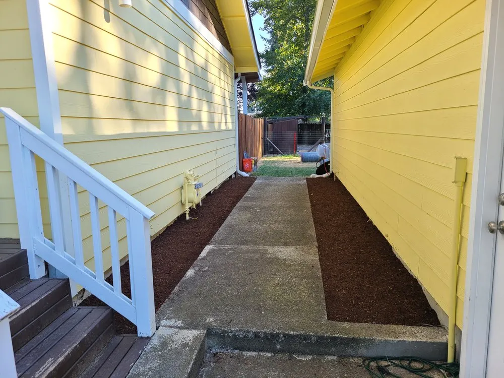 Affordable yard maintenance for year-round maintenance in Puyallup, WA by Tony's Landscaping