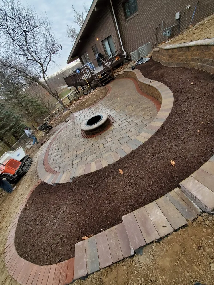 Expert yard maintenance in Rock Island, IL by Tony's Landscaping