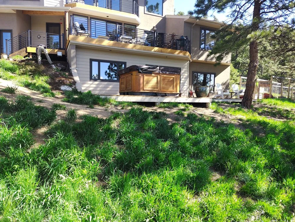 Top-rated yard maintenance experts serving Thornton, CO - Tony's Landscaping