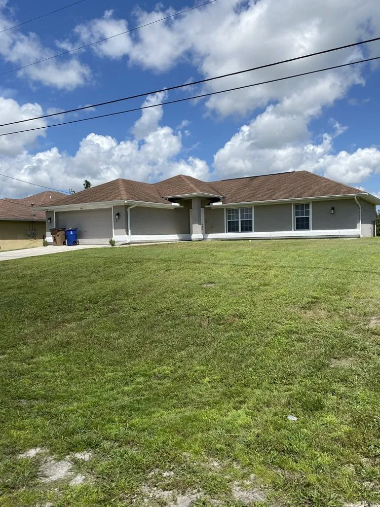 Top-rated residential landscaping for outdoor upgrades in Lehigh Acres, FL by Tony’s Lawn Care & Pressure Washing