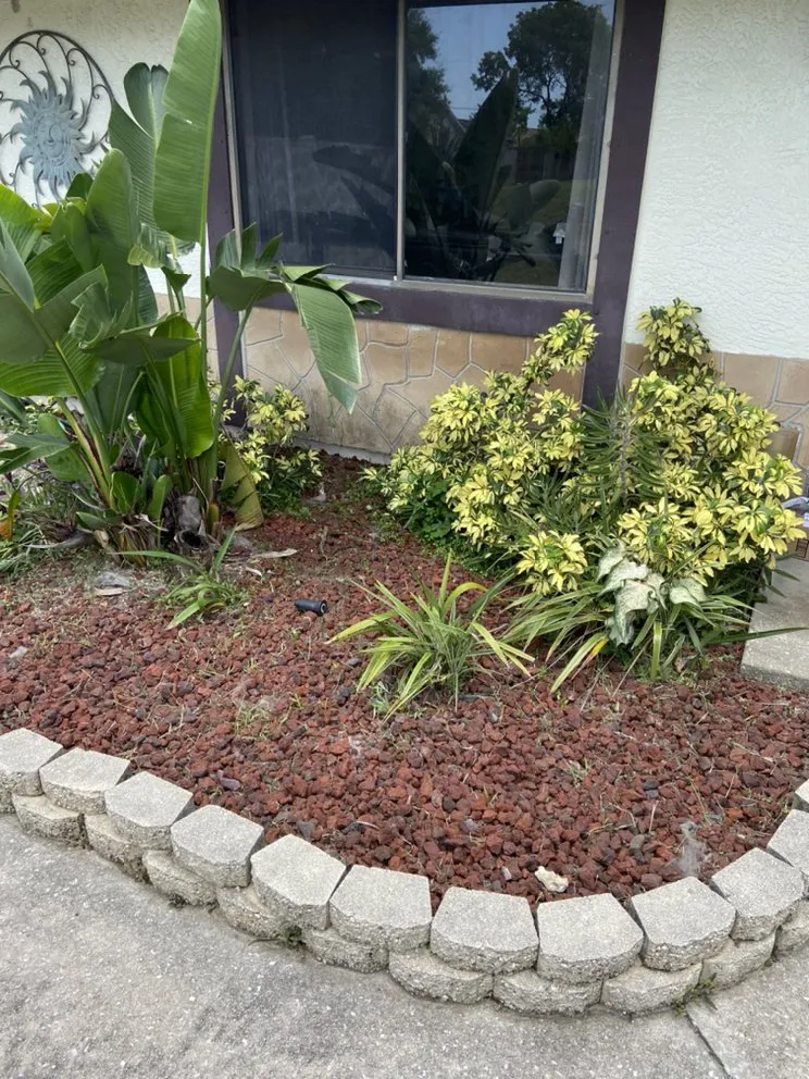 Expert garden landscaping experts serving Lehigh Acres, FL - Tony’s Lawn Care & Pressure Washing