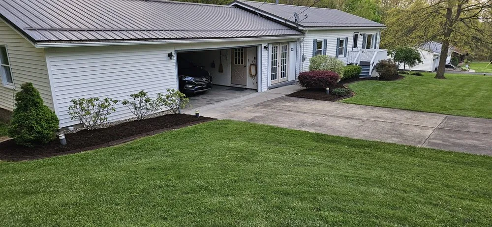 Top-rated lawn care service in Greenville, PA - Tony's Lawncare And Landscaping