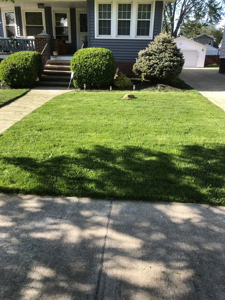 Local landscaping services experts serving Cleveland, OH - Tony’s Lawncare