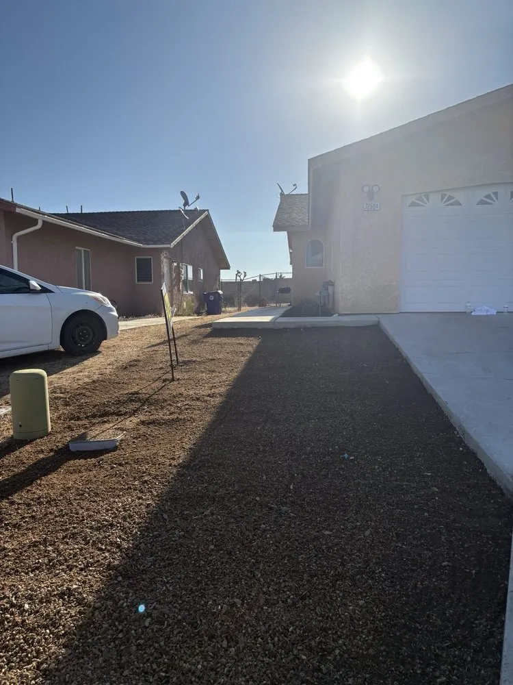 Local yard maintenance in Yucca Valley, CA - Tony’s Yard, Hauling, Trimming service