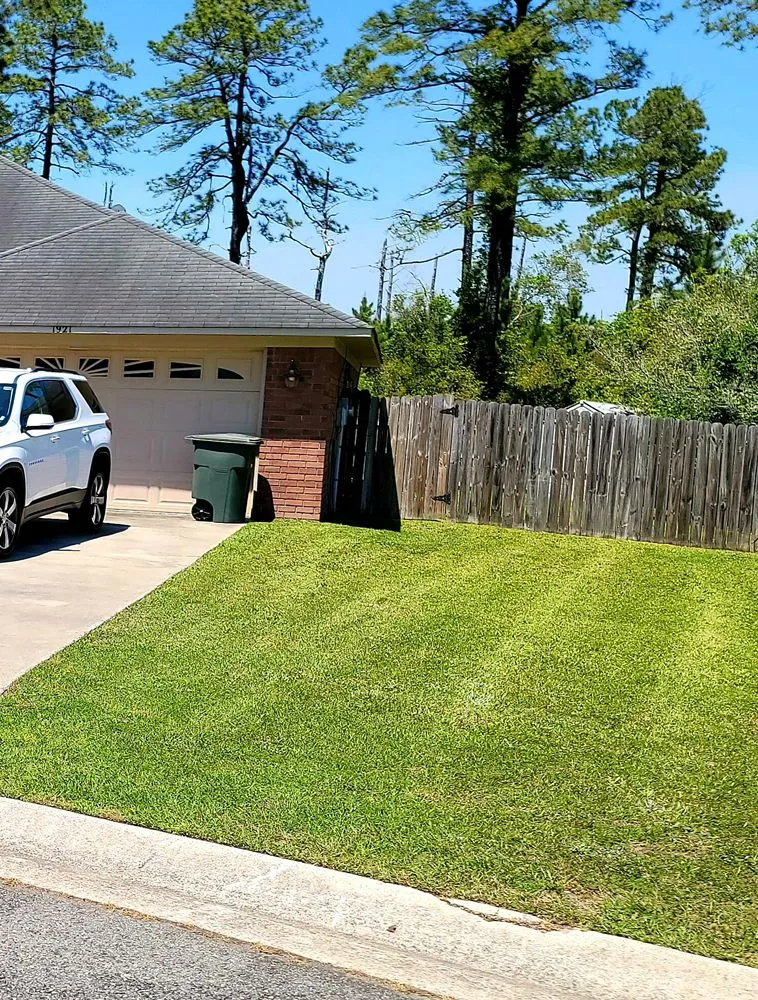 Custom landscape design in Allenhurst, GA - TooEasy Cuts
