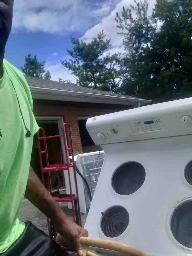 Top-rated landscaping services experts serving Hopkinsville, KY - Tooli Tunes