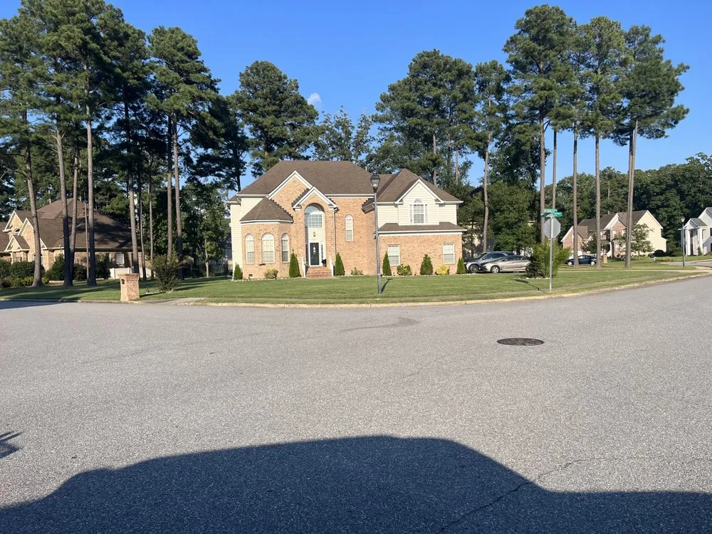 Trusted landscape installation for year-round maintenance in Carrollton, VA by Toon’s Lawncare & Landscape, LLC