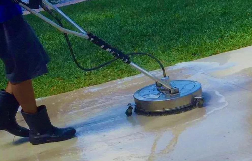 Professional garden landscaping for year-round maintenance in Greeley, CO by Top Aroha