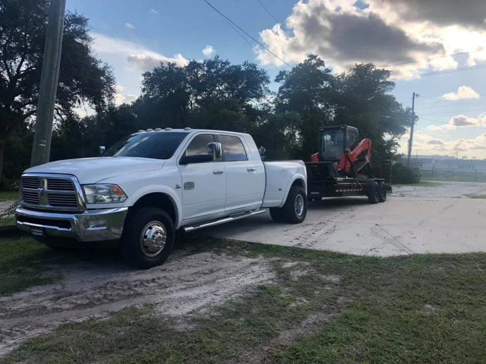 Local lawn care service experts serving Orange City, FL - Top Care Ground Control