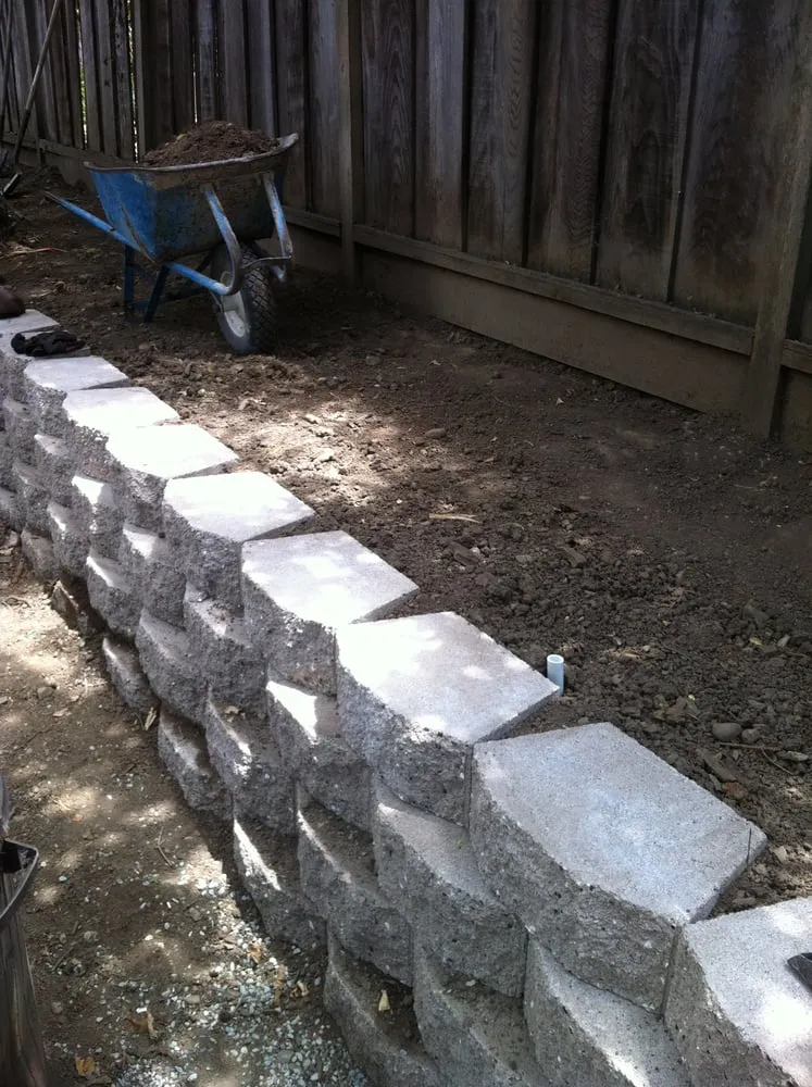 Professional garden landscaping in San Jose, CA - TOP CONSTRUCTION AND LANDSCAPE