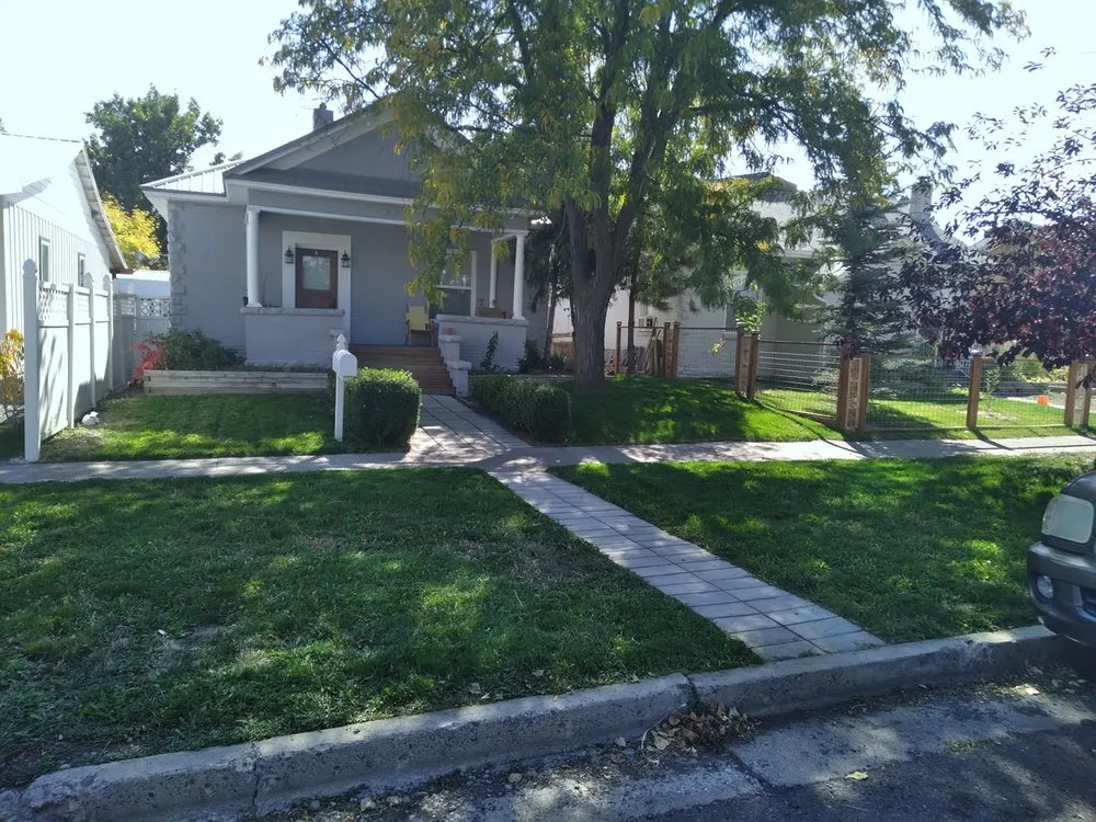 Local yard cleanup service in Delta, CO by Top Cut Lawn Care