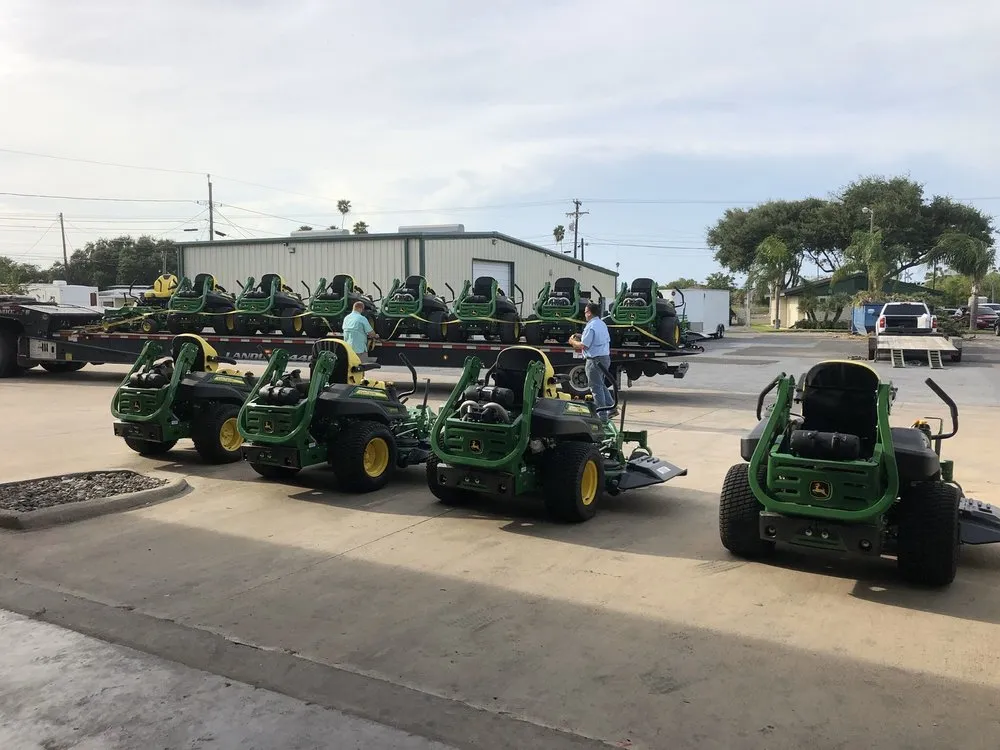 Expert garden landscaping for year-round maintenance across La Feria, TX - Top Cut Lawn Care