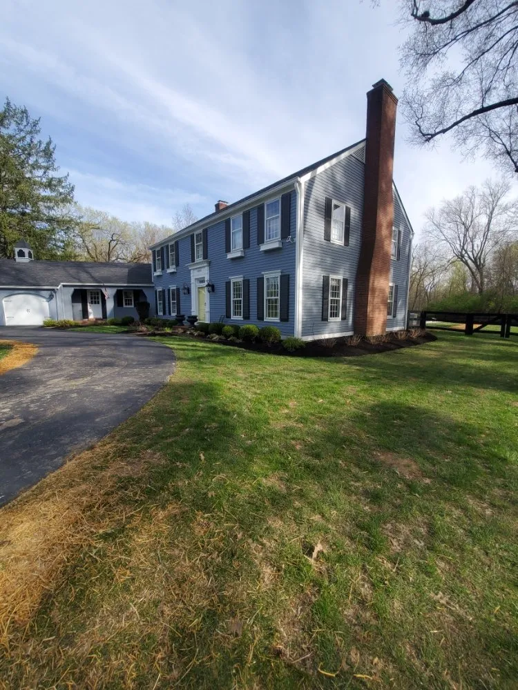 Reliable lawn care service experts serving Hillsboro, OH - Top Cut Lawncare and Landscaping