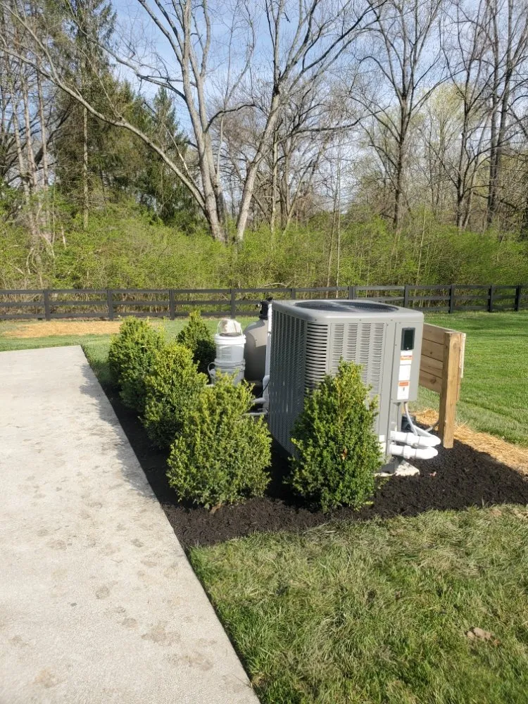 Top-rated landscaping services experts serving Hillsboro, OH - Top Cut Lawncare and Landscaping