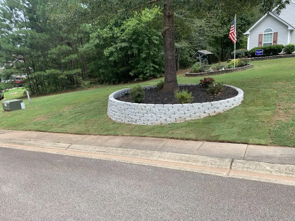 Professional residential landscaping in Temple, GA - Top Cut Properties