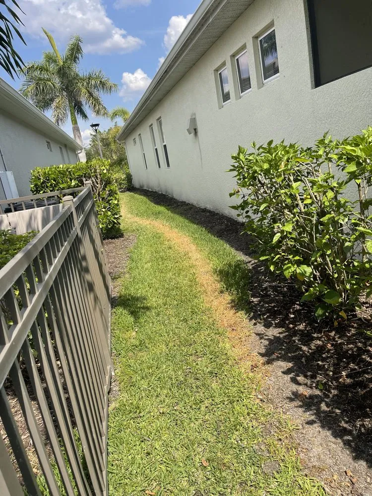 Trusted garden landscaping with custom design across Naples, FL - Top Cut USA