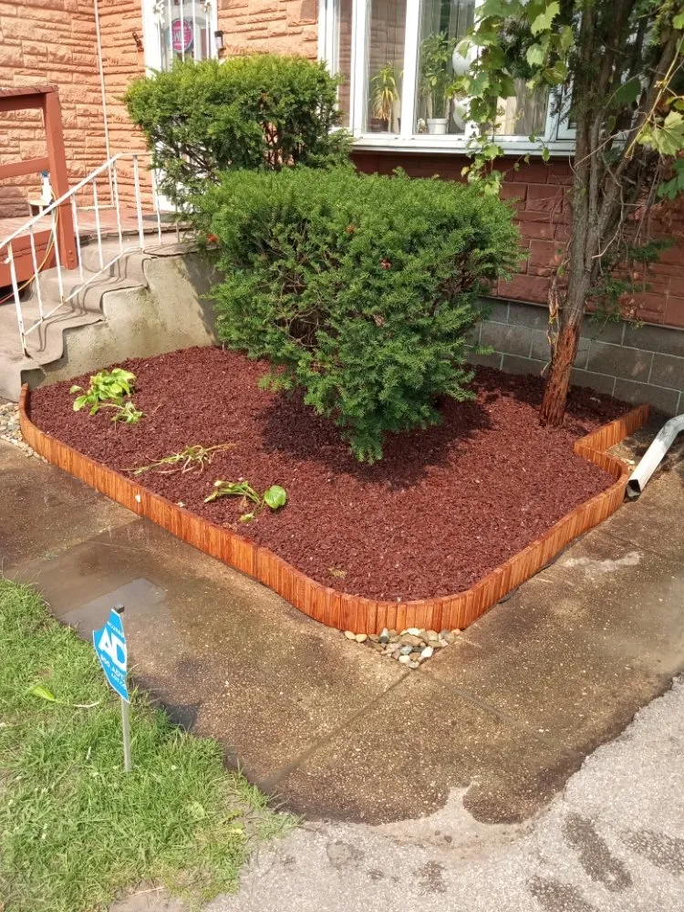 Local lawn care service for homes in Gary, IN by Top Cuts Landscaping