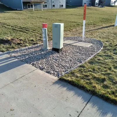 Top Dawg Lawn Care & Landscaping Logo