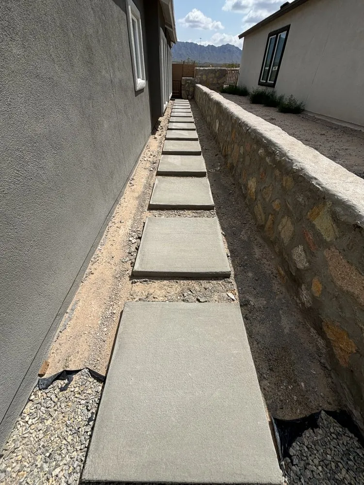 Custom landscape installation in El Paso, TX by Top Deck Contractors