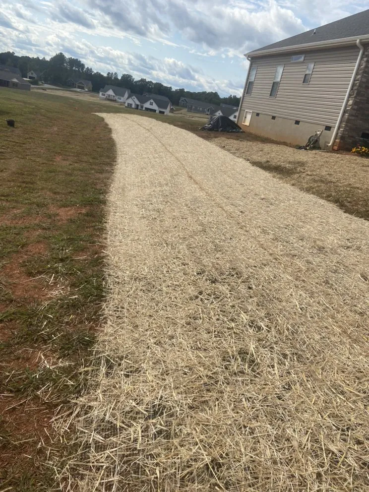 Affordable garden landscaping experts serving Statesville, NC - Top Dog Lawncare