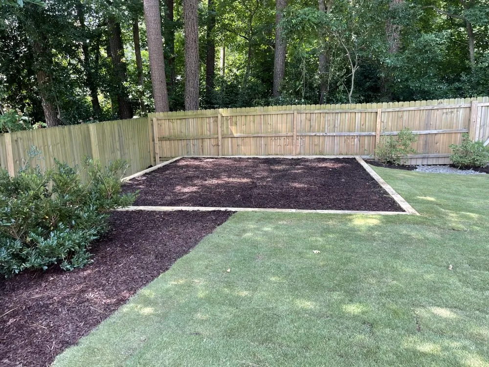 Reliable yard cleanup service experts serving Lawrenceville, GA - Top Garden Landscaping Services