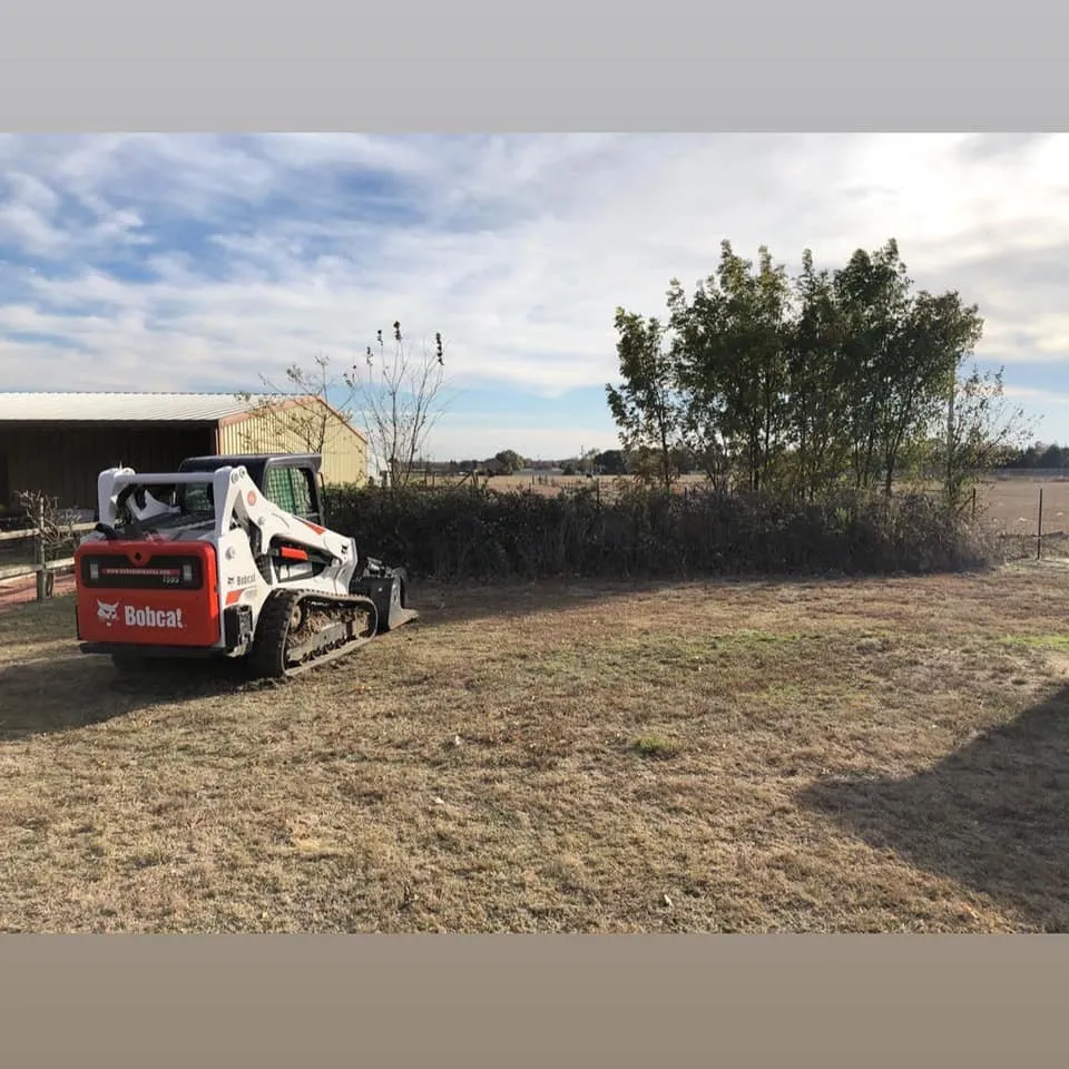 Reliable outdoor landscaping in Waxahachie, TX - Top Grass Lawn Solutions