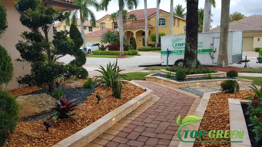 Professional landscaping services in Fort Lauderdale, FL by Top Green Landscaping