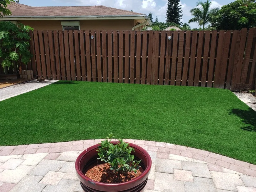 Custom landscaping services for beautiful yards in Fort Lauderdale, FL by Top Green Landscaping
