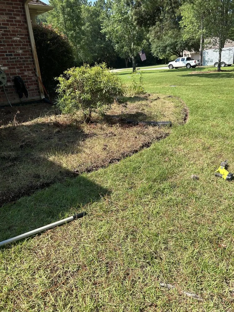 Local yard maintenance in Madisonville, LA by Top Green Maintenance