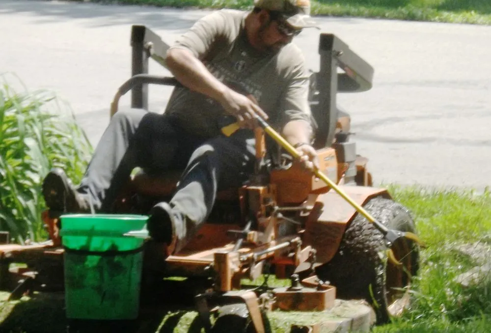 Reliable landscaping services in Chicago Heights, IL by Top Gunn Landscape,
