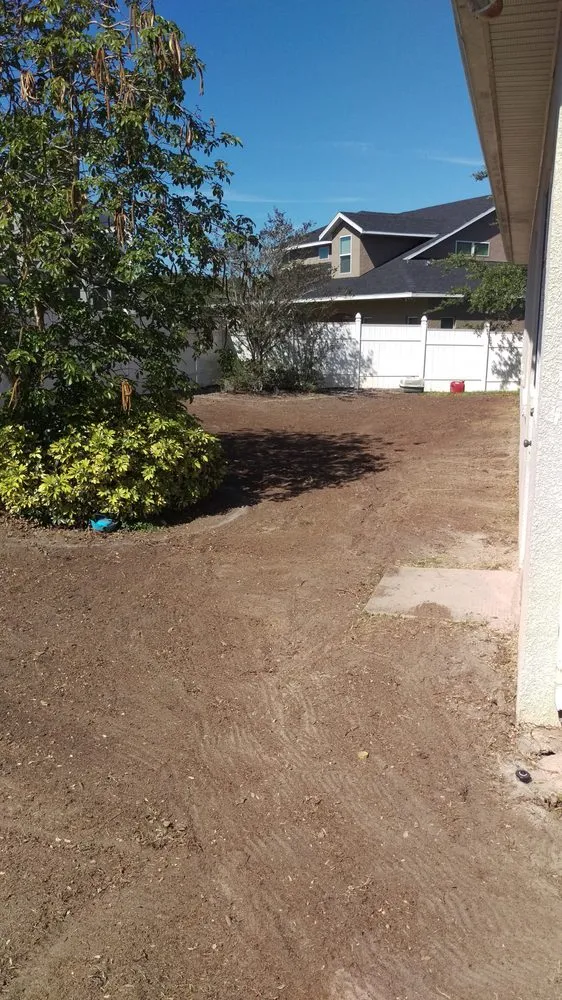 Local lawn care service experts serving Windermere, FL - Top Gunn Lawn Care