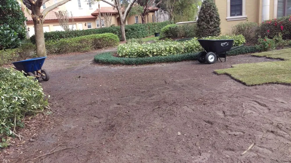 Custom lawn care service for homes in Windermere, FL by Top Gunn Lawn Care