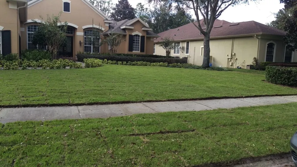 Top-rated yard maintenance in Windermere, FL - Top Gunn Lawn Care
