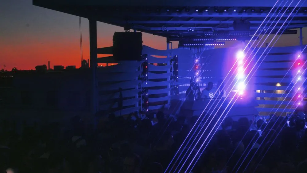 Affordable landscape design in Brooklyn, NY by Top Hat Construction