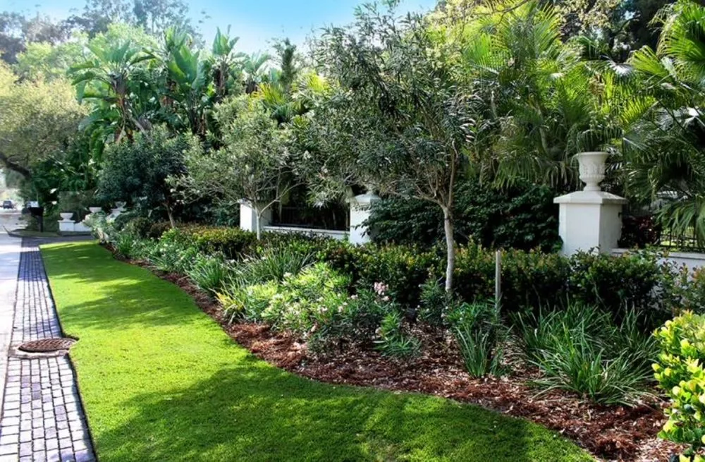 Reliable outdoor landscaping for beautiful yards across Memphis, TN - Top Hill Landscaping