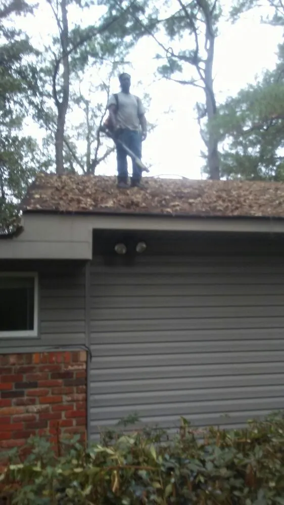 Affordable yard maintenance for residential properties across Enterprise, AL - T.O.P Home & Lawn Maintenance