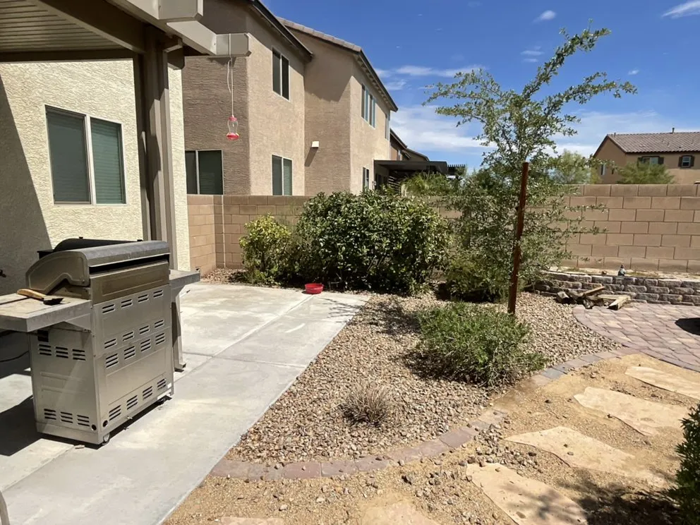 Custom garden landscaping near you in Henderson, NV by Top It Off Landscaping
