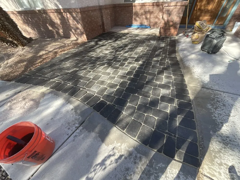 Trusted lawn mowing service in Henderson, NV - Top It Off Landscaping